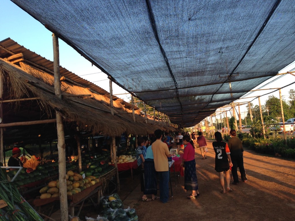 11391_บริเวณตลาด.jpg