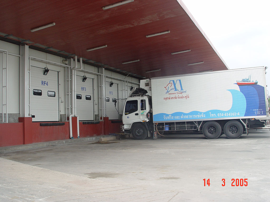 pfShC70RkLSF1bn.JPG (1)