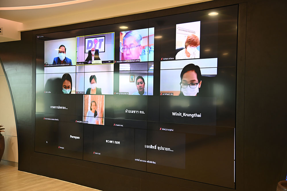 พาณิชย์ประชุม พิจารณาชดเชยดอกเบี้ยให้ผู้ประกอบการค้าข้าวในการเก็บสต๊อก