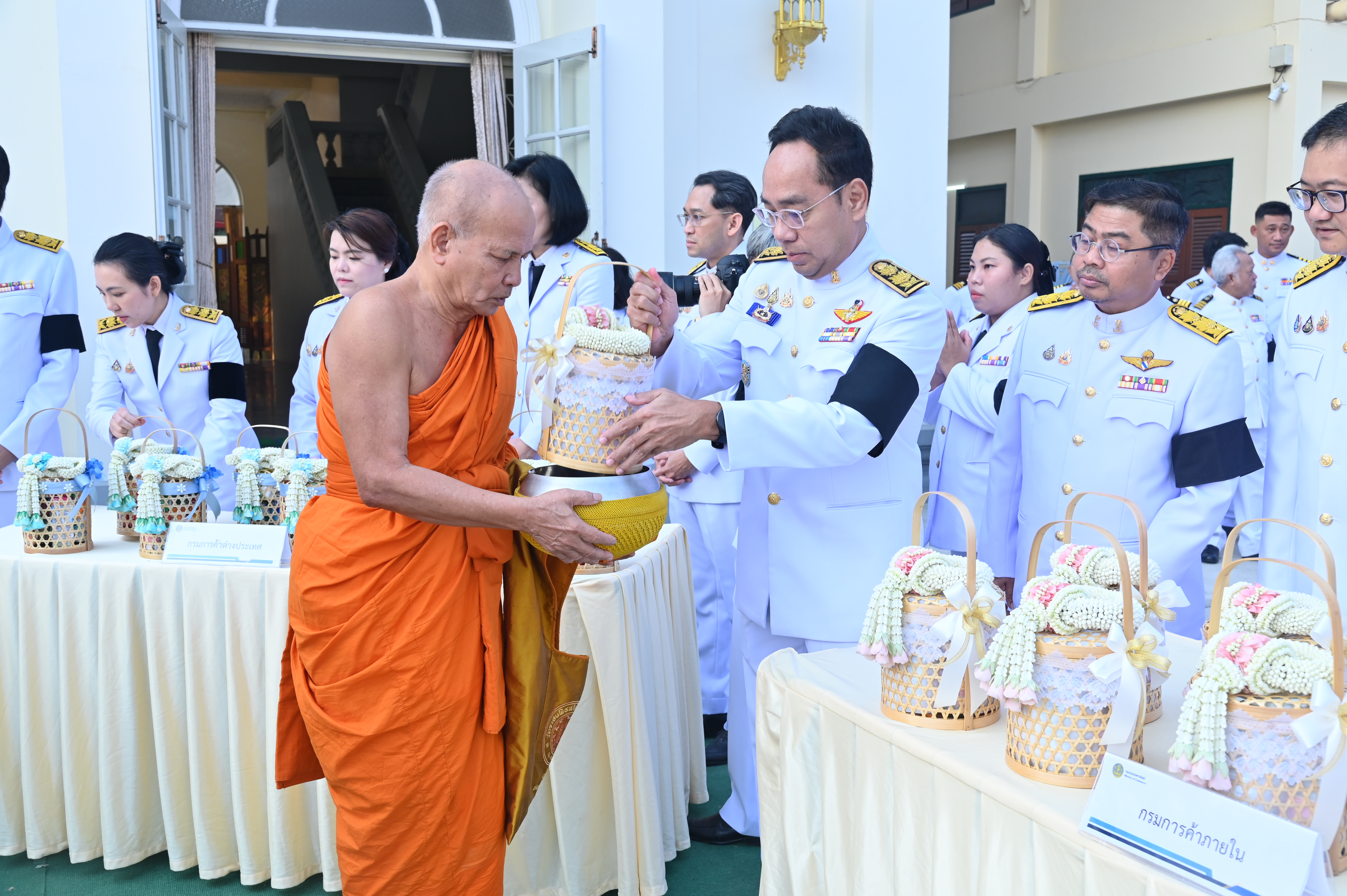 พิธีบำเพ็ญกุศลสตมวาร ครบ 100 วัน  ถวายเป็นพระราชกุศลสมเด็จพระนางเจ้าสิริกิติ์  พระบรมราชินีนาถ พระบรมราชชนนีพันปีหลวง