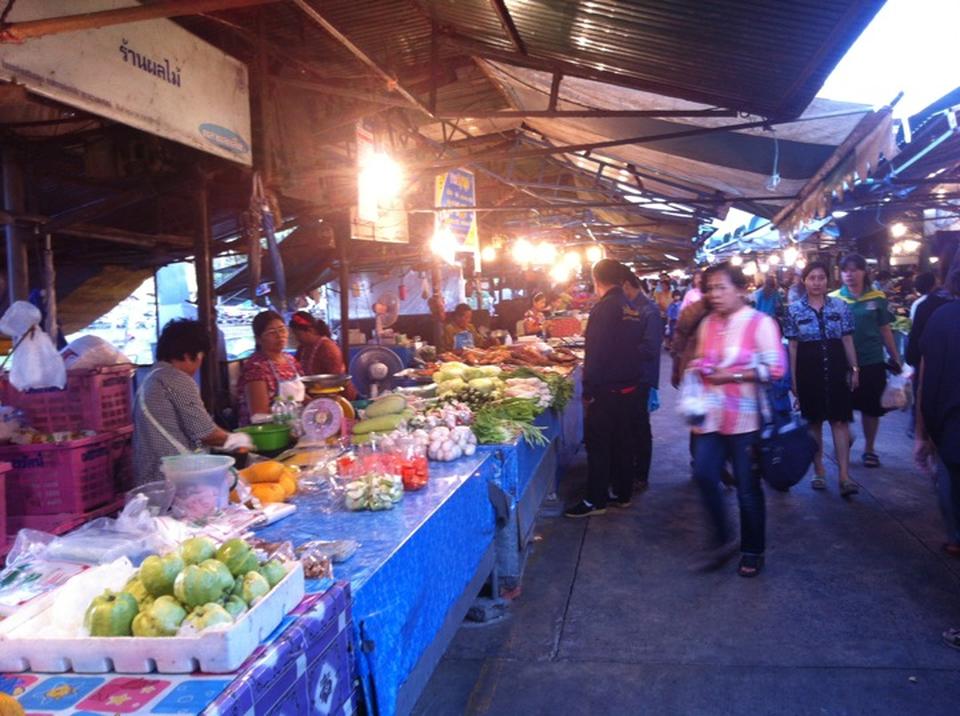 44005_ภายในตลาด 1.jpg