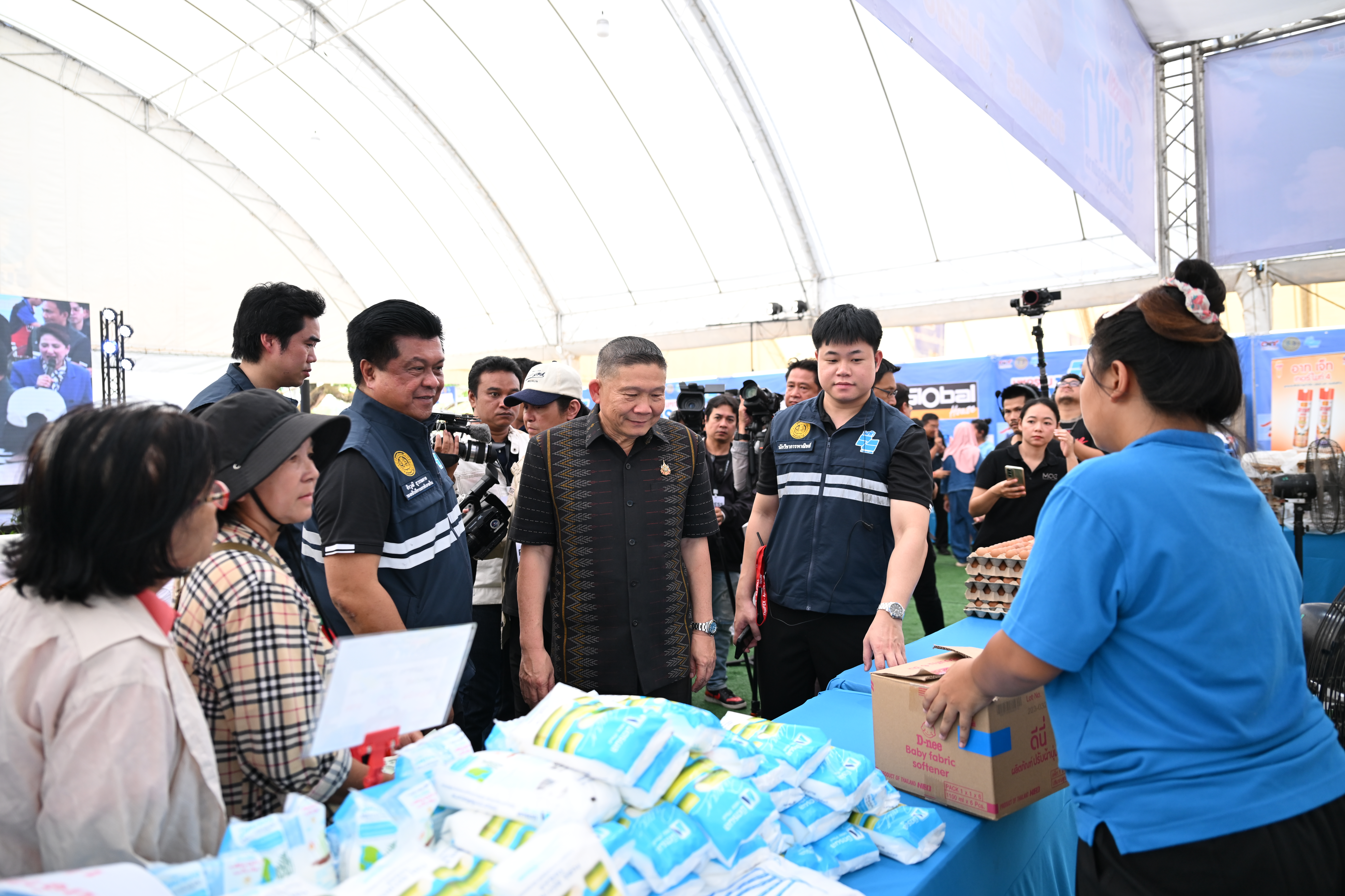 DIT เปิดงาน “มหกรรมธงฟ้า ขับเคลื่อนเศรษฐกิจภูมิภาค จ.ตราด” 