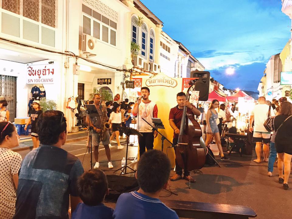 46691_การแสดงดนตรี ภายในตลาด.jpg