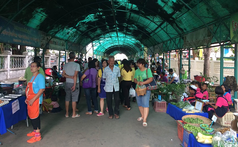 21490_ด้านในตลาด.jpg