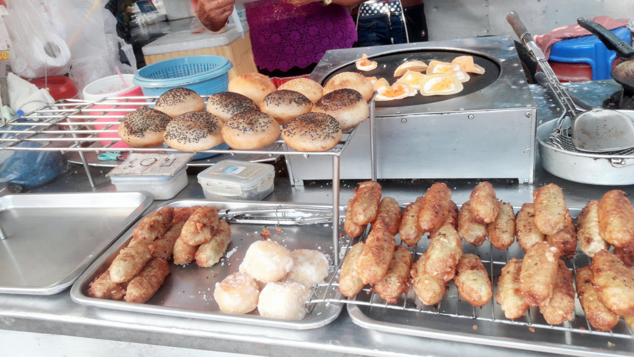 78061_แผงค้าขนมหวาน.jpg