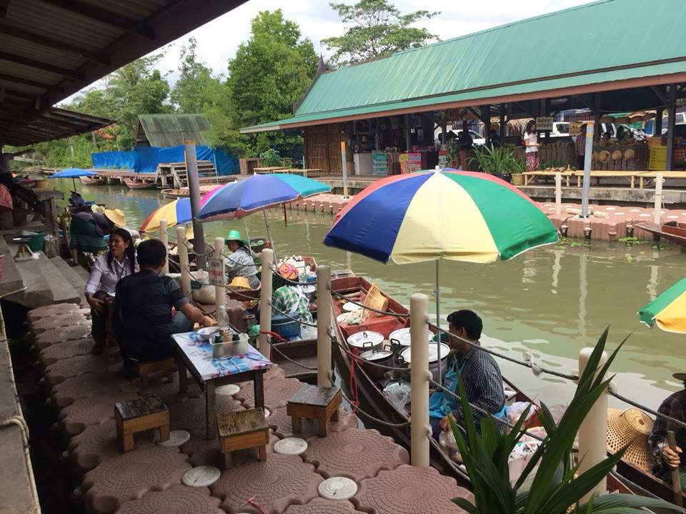 67835_บริเวณตลาด.jpg