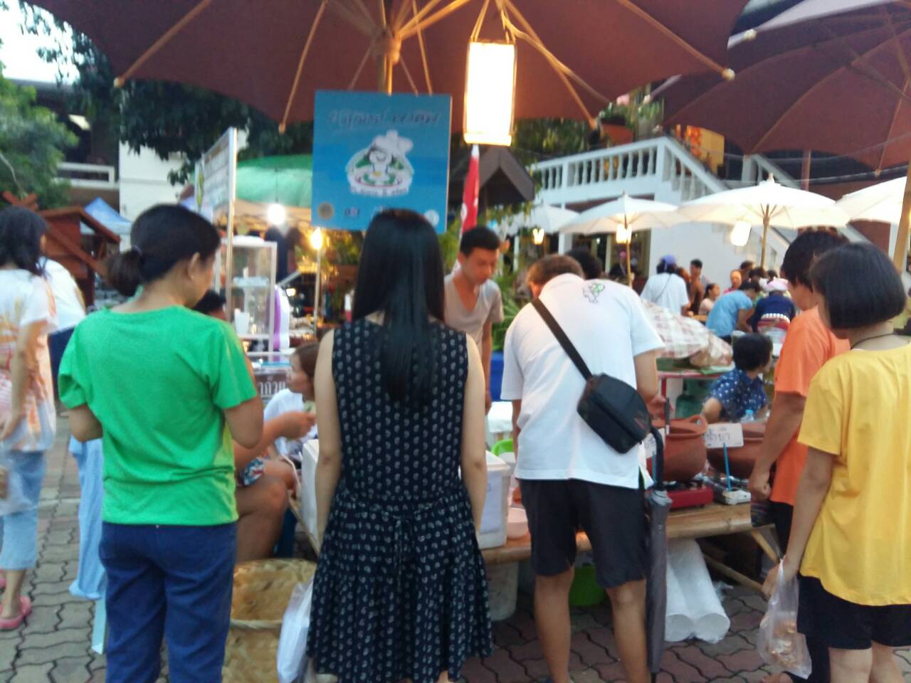 11436_ร้านค้า.jpg