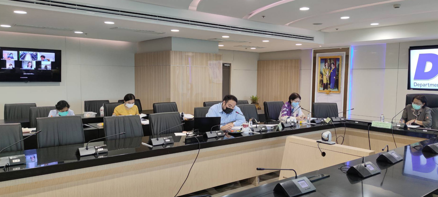 การประชุมคณะอนุกรรมการกำกับดูแลการชดเชยดอกเบี้ยให้กับผู้ประกอบการค้าผลไม้เพื่อเพิ่มสภาพคล่องรับซื้อผลไม้