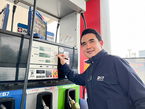 พาณิชย์ตรวจสอบความเที่ยงตรงมาตรวัดสถานีบริการน้ำมันเชื้อเพลิงช่วงเทศกาลสงกรานต์