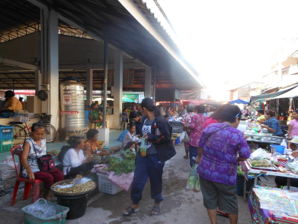 23436_ด้านข้างตลาด.jpg