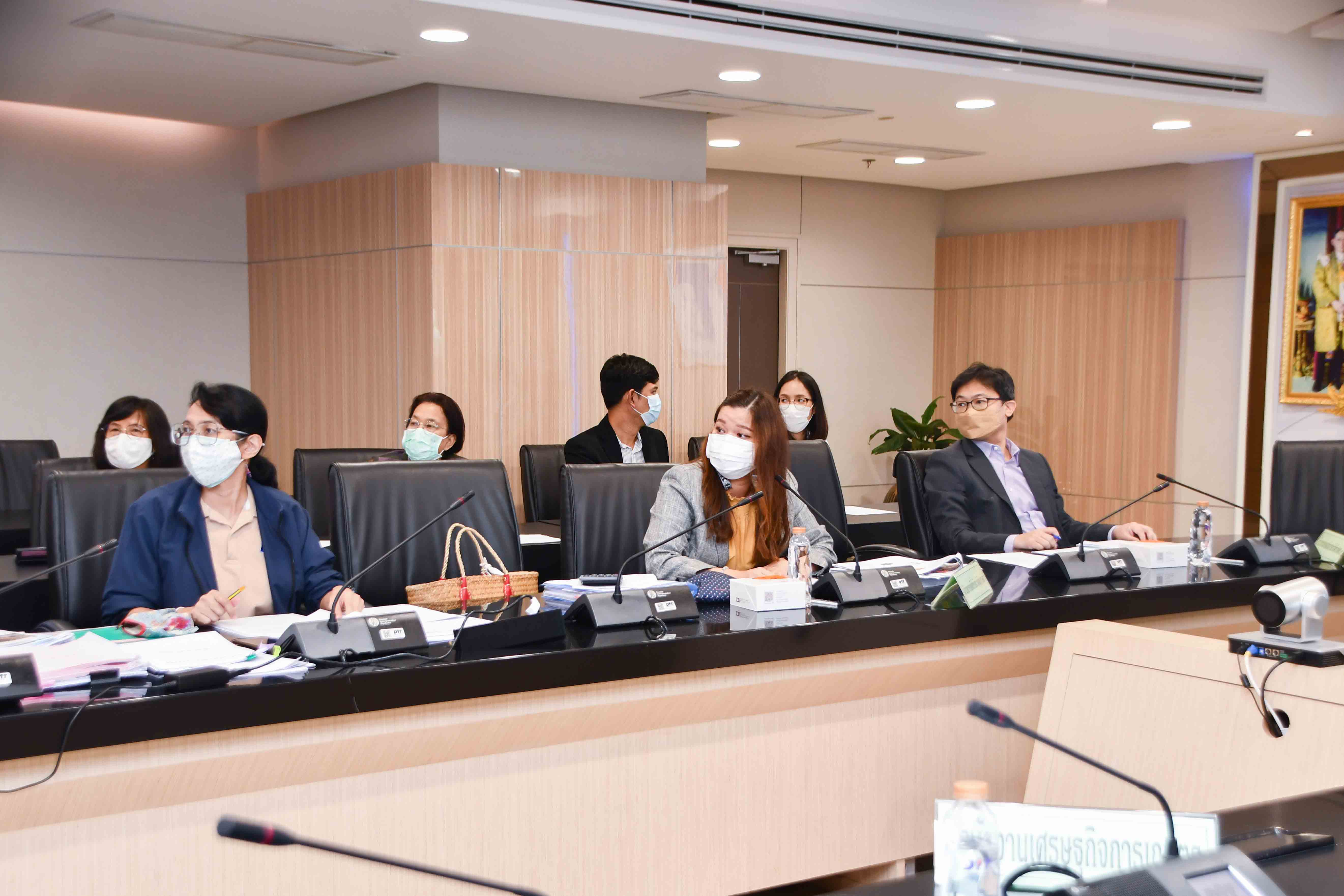 การประชุมคณะอนุกรรมการบริหารโครงการประกันรายได้เกษตรกรชาวสวนปาล์มน้ำมัน 