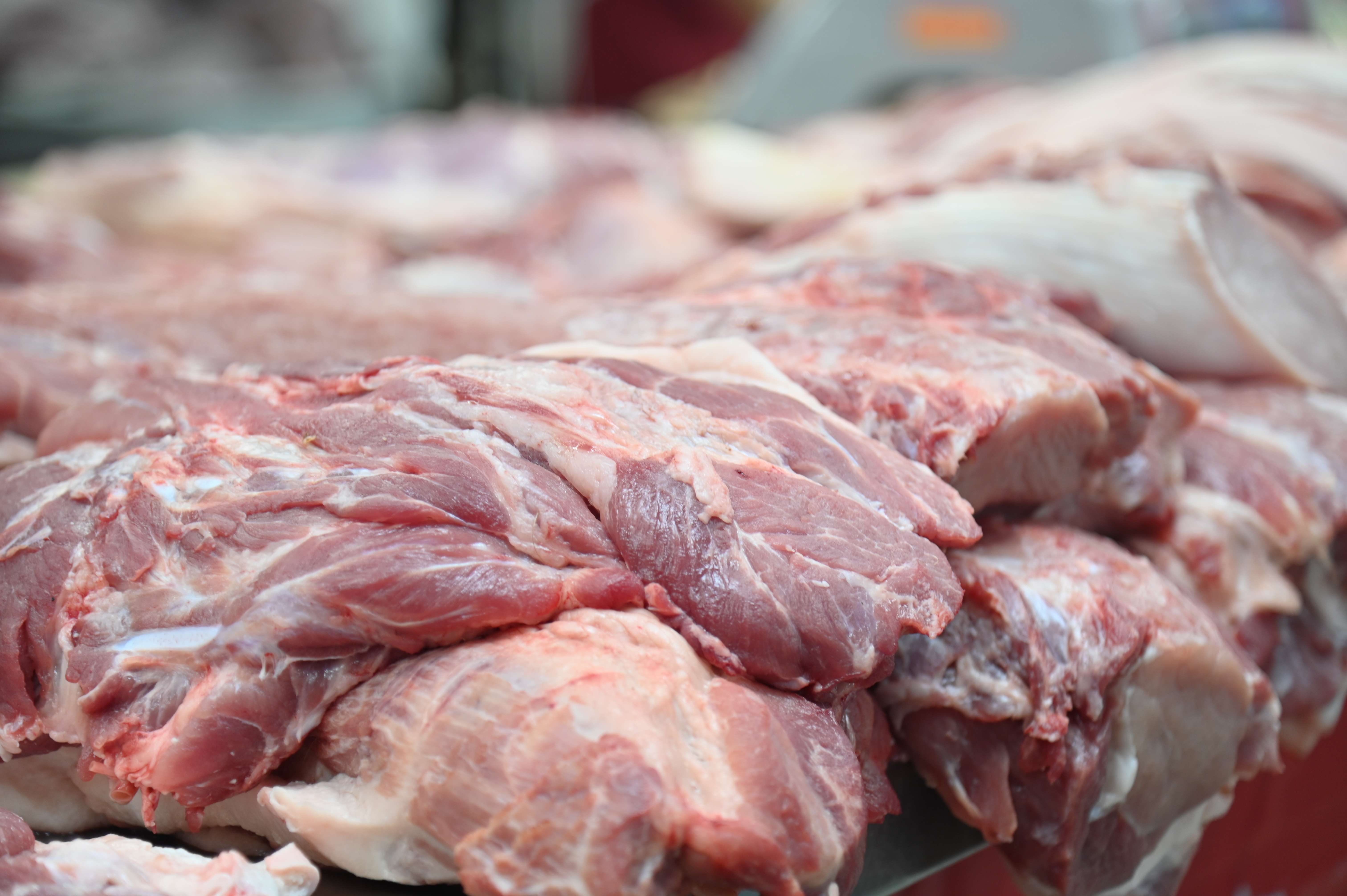 ข่าวเลขที่ 6/2570 “พาณิชย์” ผนึกปศุสัตว์ ติดตามหมูน้ำท่วมใกล้ชิด ดูแลปริมาณ–ราคา ให้ประชาชนมีหมูเพียงพอ (8 ตุลาคม 2569)