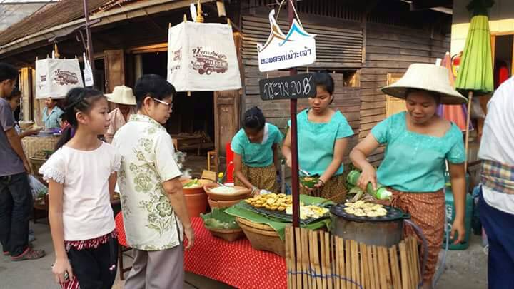 11246_ร้านค้าในตลาด 1.jpg