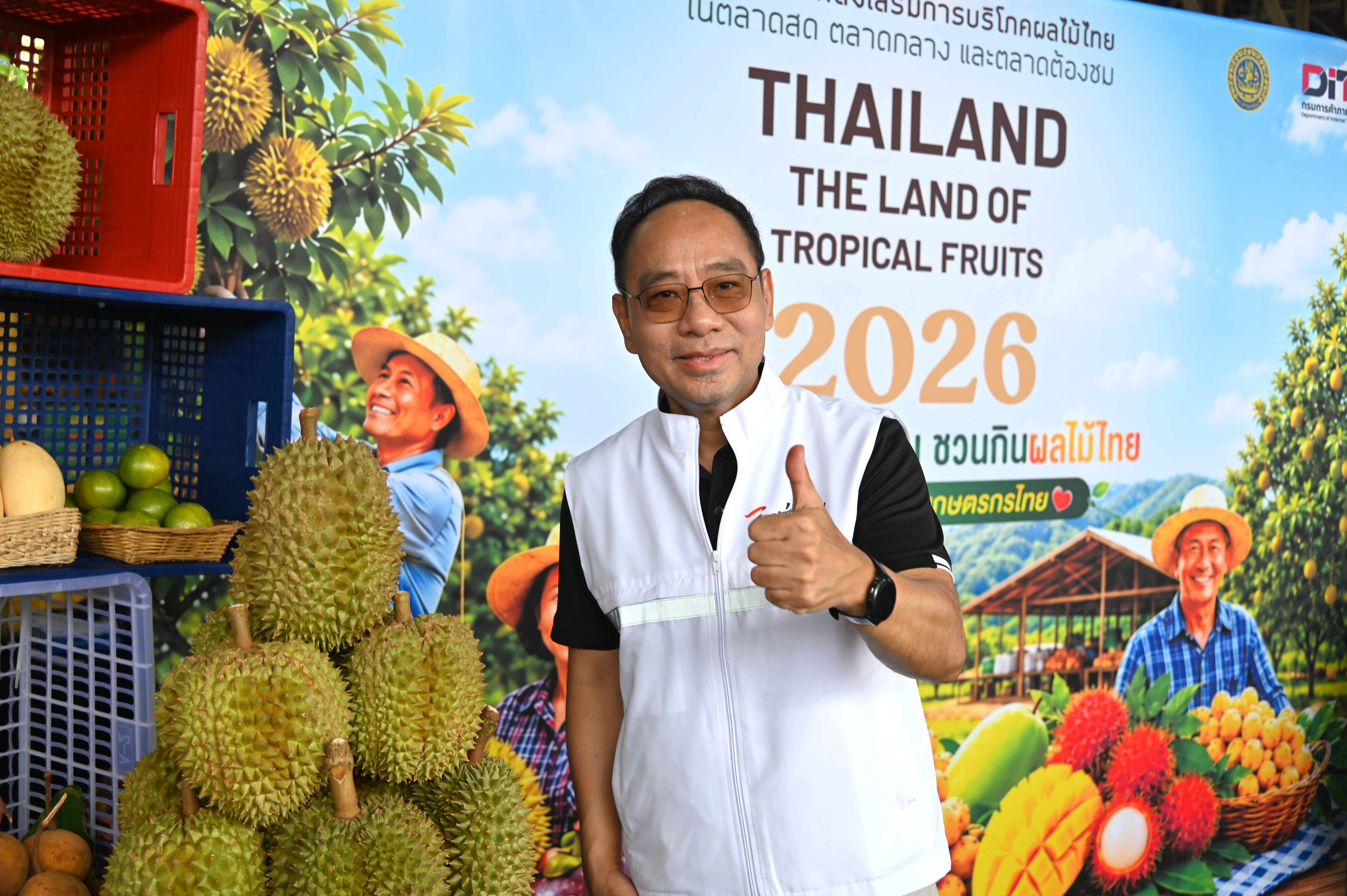 ข่าวเลขที่ 158/2569 พาณิชย์ลุยบริหารจัดการผลไม้ปี 69 ดึงตลาดกลาง–ตลาดสดทั่วประเทศดูดซับผลผลิต หนุนรายได้เกษตรกร (6 มิถุนายน 2569)