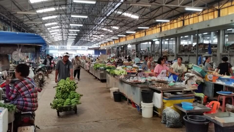 44281_ภายในบริเวณตลาด.jpg