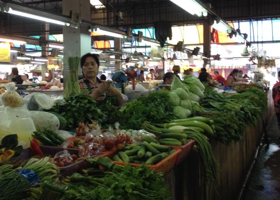 23326_แผงค้า ผัก.jpg