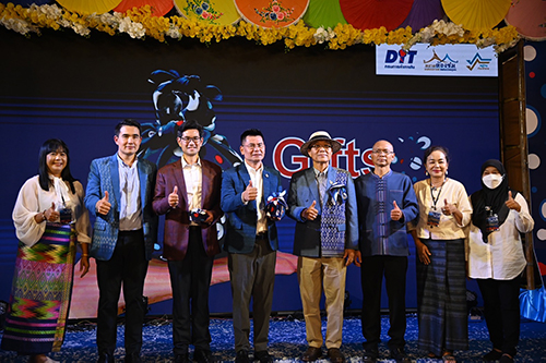 พาณิชย์ชวนช้อป! “Gifts From Local 2023 by DIT”