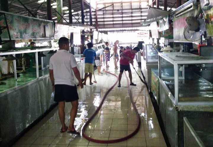 45236_ล้างตลาด 2.jpg