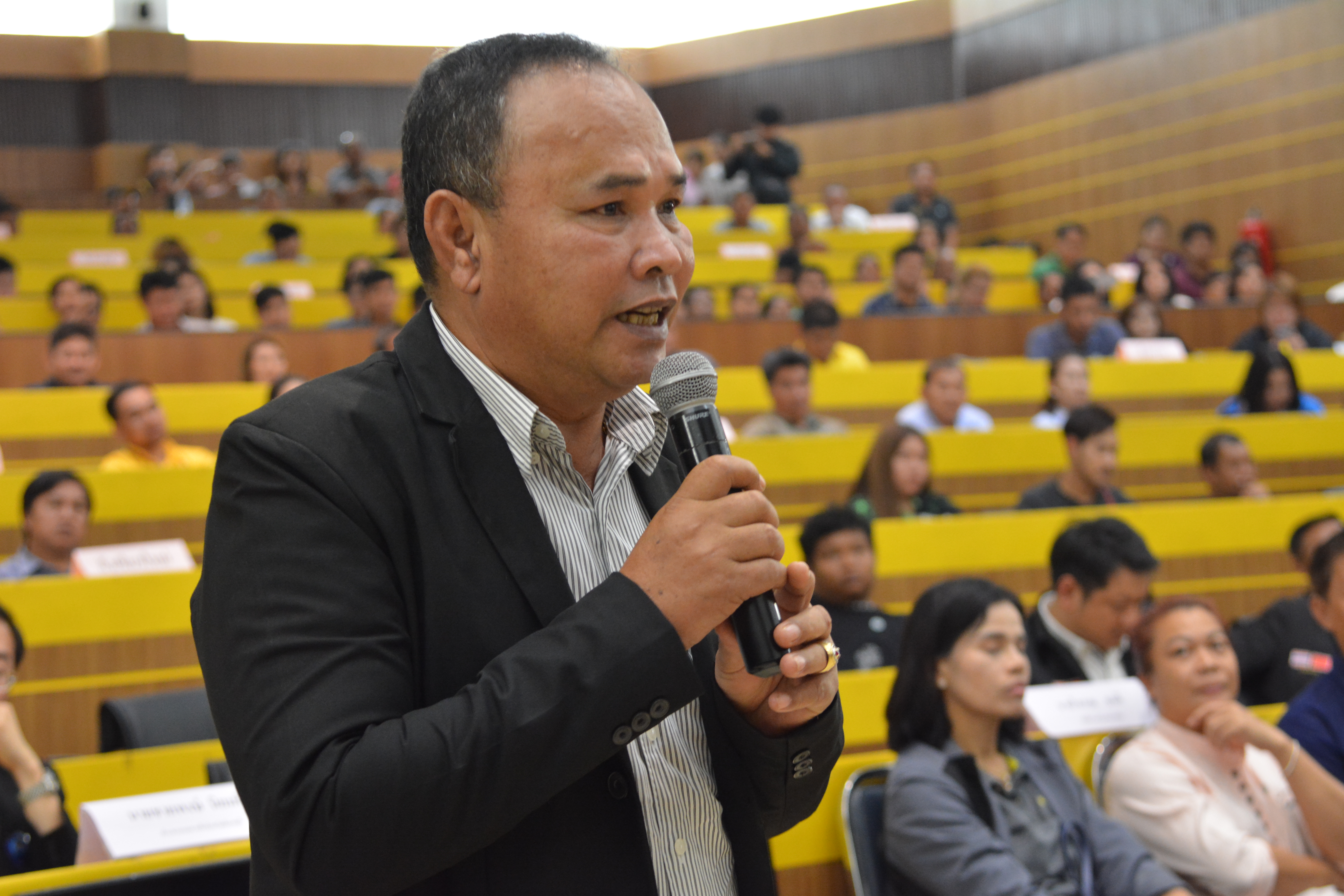 การประชุมสัมมนา  เรื่อง “มาตรการแก้ไขปัญหาการค้าผลไม้ครบวงจร”