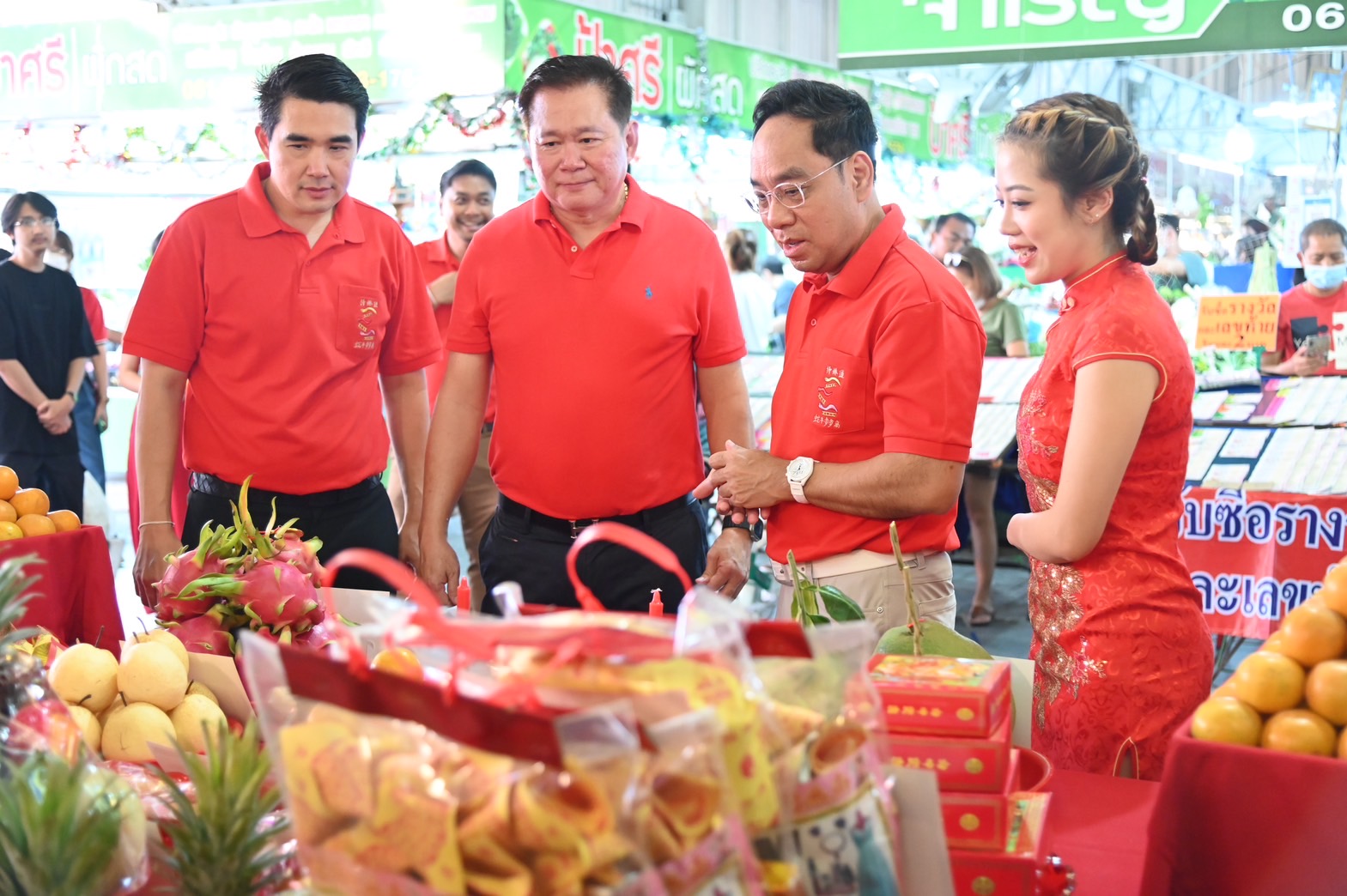 “พาณิชย์” จับมือตลาดสด-ตลาดกลาง 60 แห่ง 18 จังหวัด จำหน่ายสินค้าไหว้เจ้าราคาพิเศษ