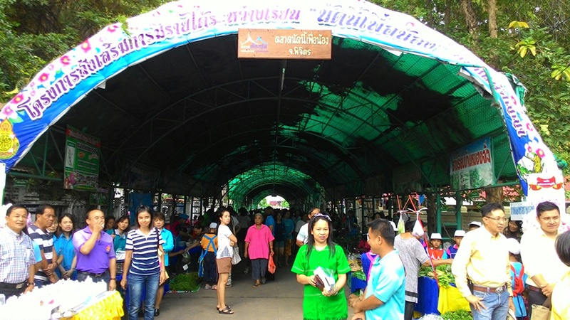 21489_ด้านหน้าตลาด.jpg
