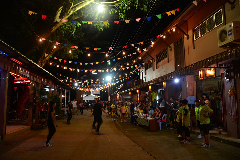 22064_บริเวณตลาดยามค่ำคืน 3.JPG