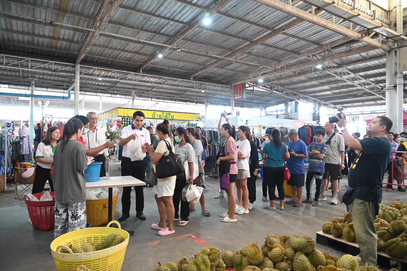 กรมการค้าภายใน จับมือ ตลาดเยสบางพลี จัดหนัก “Thai Fruit Festival 2025 by DIT” ขายผลไม้คุณภาพดี ส่งตรงจากสวน ในราคาสุดพิเศษ!