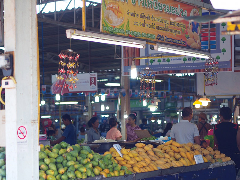 45748_มุมร้านขายผลไม้.jpg