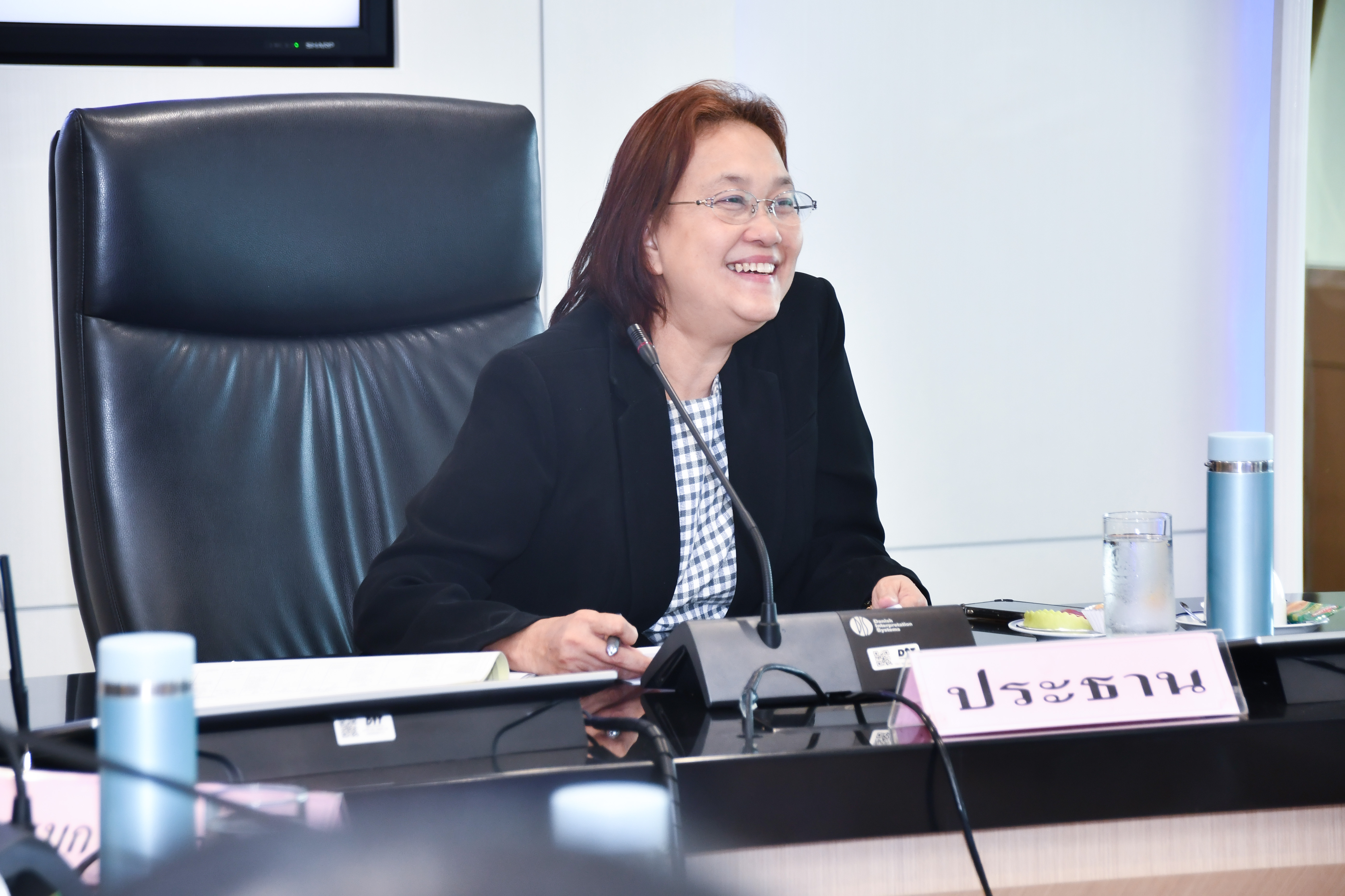การประชุมคณะอนุกรรมการเร่งรัดติดตามการส่งคืนเงินเหลือจ่ายและปิดบัญชีโครงการเงินจ่ายขาดกองทุนรวมเพื่อช่วยเหลือเกษตรกร