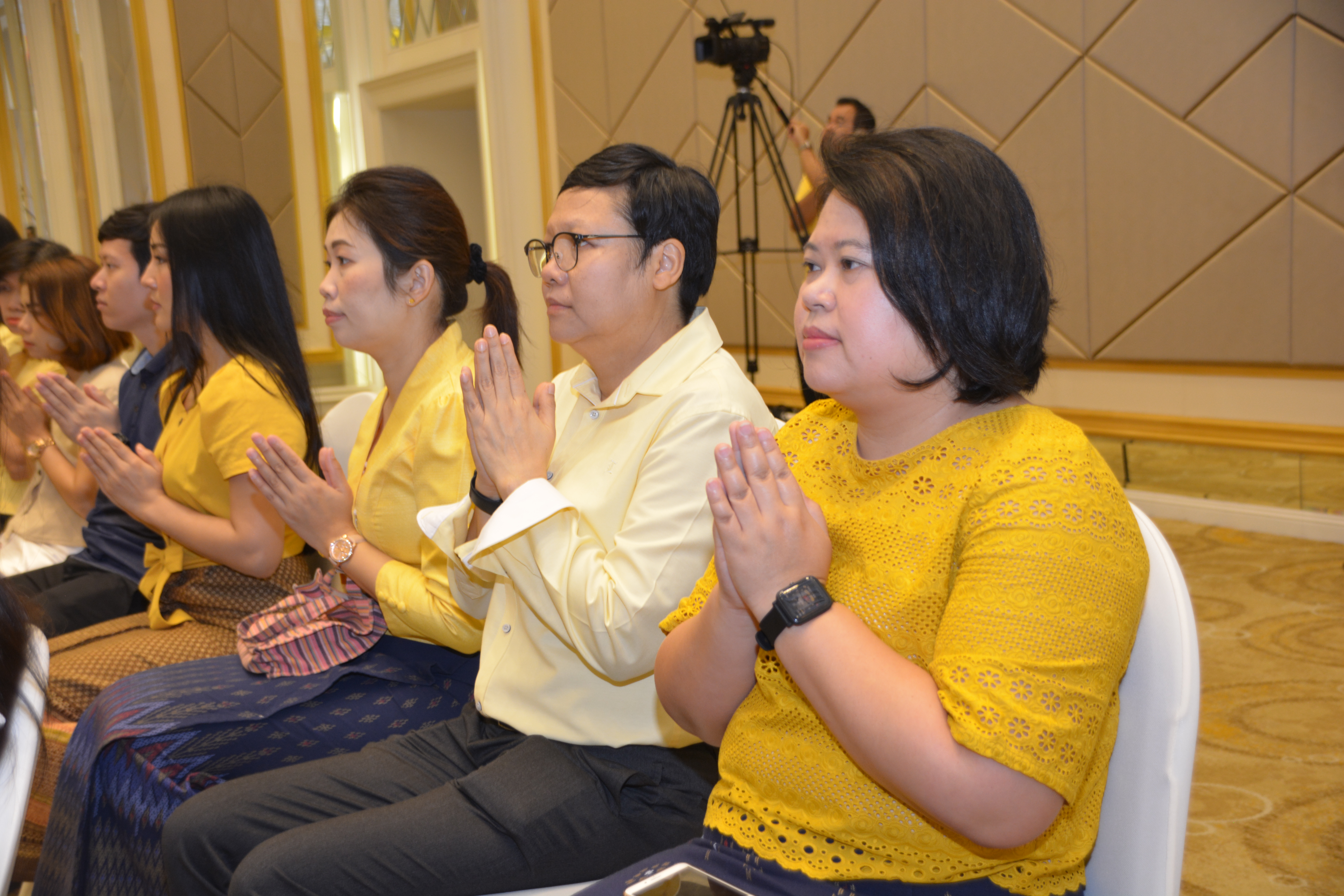 พิธีทำบุญตักบาตรเนื่องในโอกาสวันขึ้นปีใหม่ ปี 2563