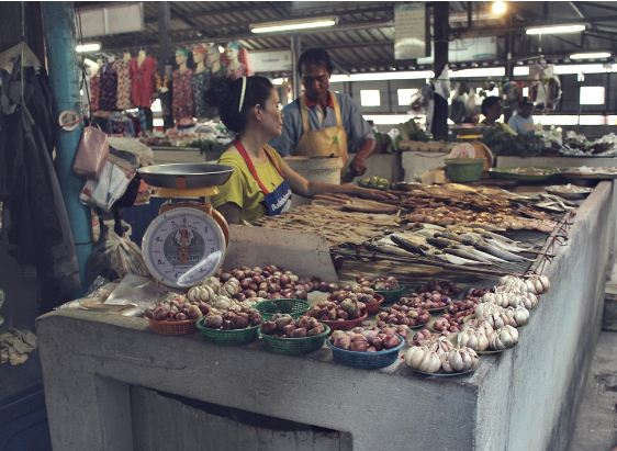44439_ร้านขายปลา.JPG