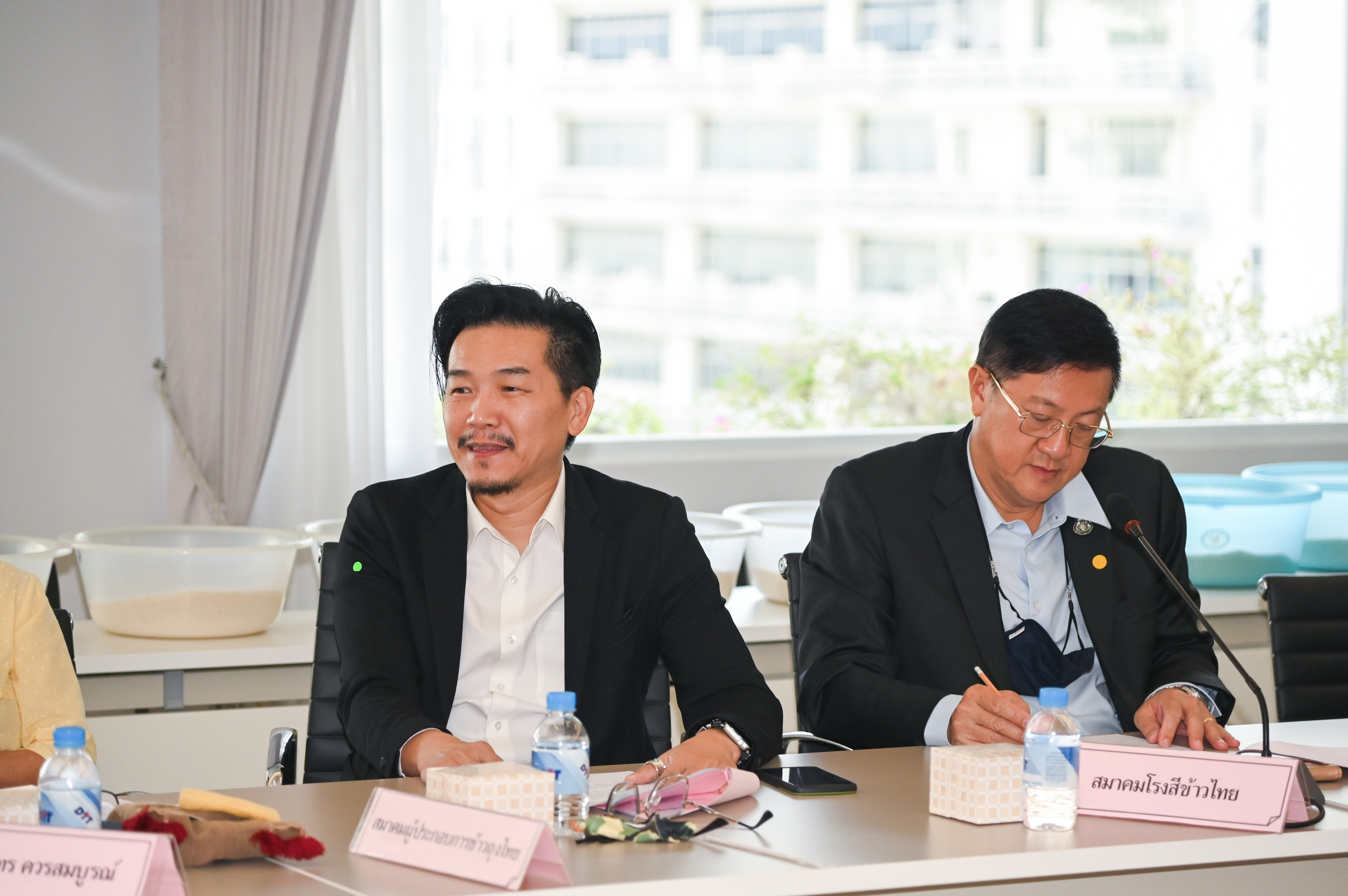 การประชุมคณะกรรมการตรวจสอบมาตรฐานข้าวหอมมะลิบบรรจุถุงครั้งที่ 6/2563