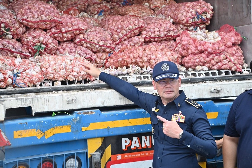 กรมการค้าภายในลุยจับดำเนินคดีผู้ลักลอบขนกระเทียมเถื่อน