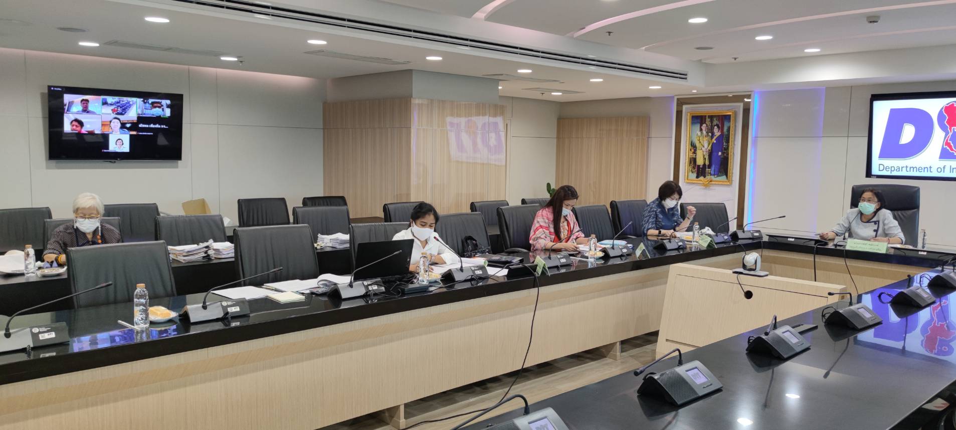 การประชุมคณะทำงานขับเคลื่อนกิจกรรมรวบรวมผลไม้เพื่อการส่งออกภายใต้โครงการบริหารจัดการผลไม้ ปี 2564