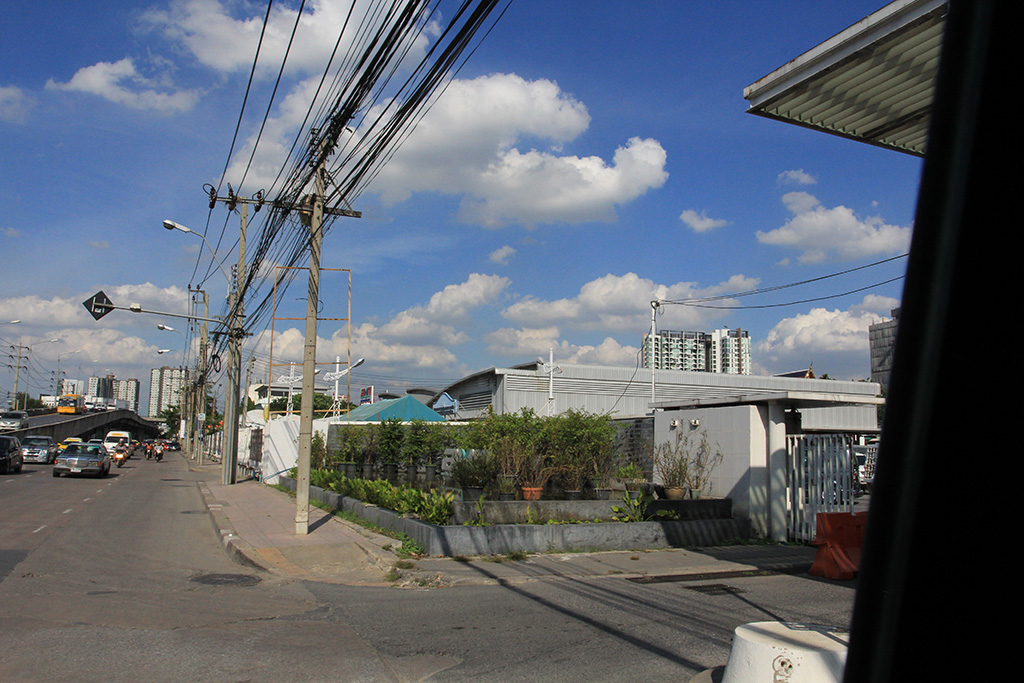 44699_ทางเข้าตลาด.JPG