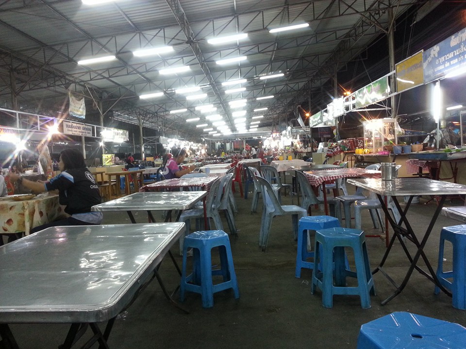 22610_ศูนย์อาหารของตลาด.jpg