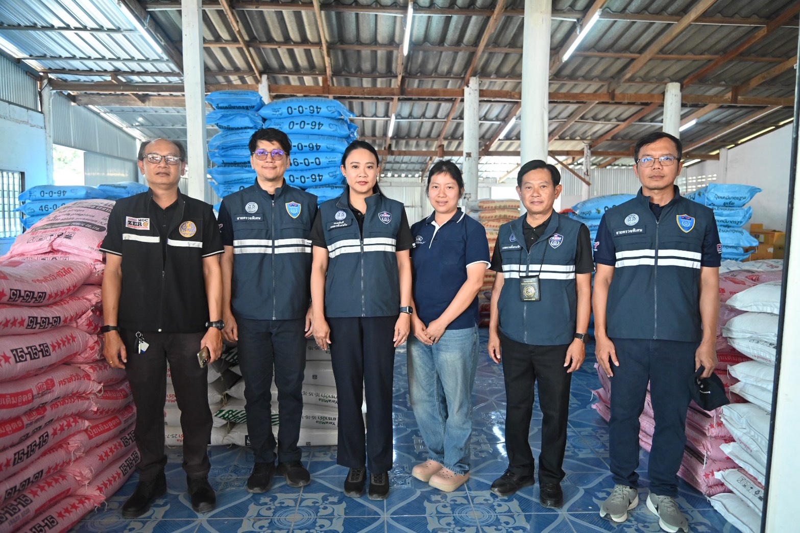 DIT ลงพื้นที่โคราช มอบท่อนพันธุ์มันสำปะหลังคุณภาพ  ติดตามสถานการณ์ปุ๋ยเคมี และตรวจสถานีบริการน้ำมันเชื้อเพลิง