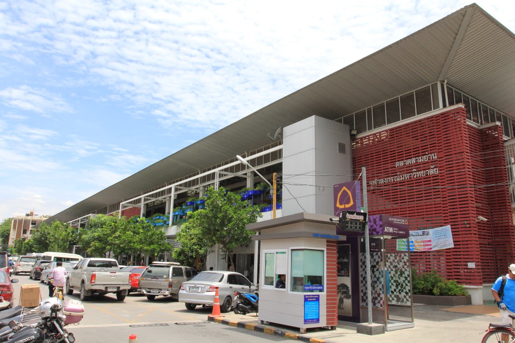 10836_ที่จอดรถ.JPG