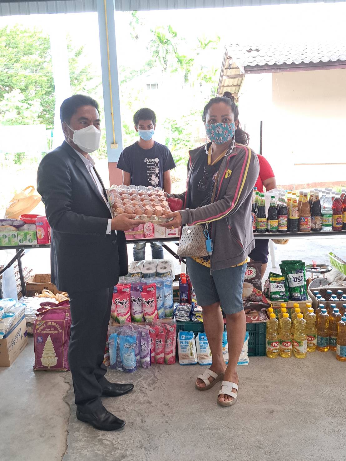 รองอธิบดีกรมการค้าภายใน ตรวจติดตามโมบายพาณิชย์ลดราคา! Lot 20