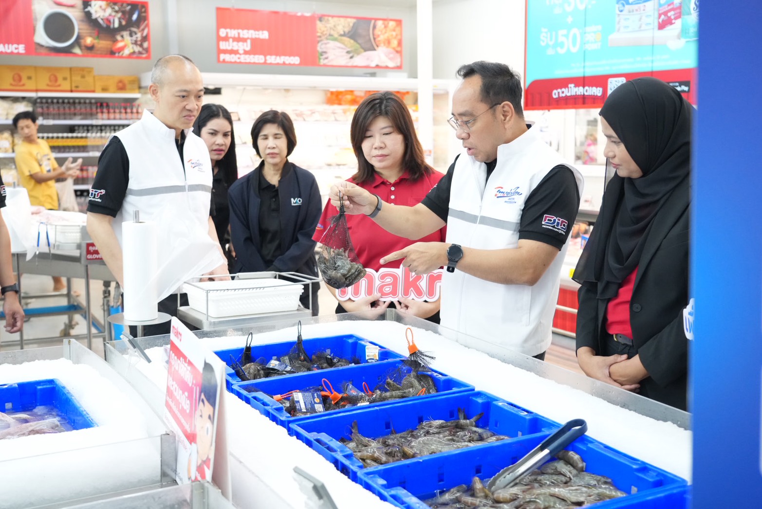 DIT ลุยแก้ปัญหากุ้งราคาตก! รณรงค์บริโภคกุ้ง โครงการ"ไทยช่วยไทยพลัส : ต้องชม ต้องกินกุ้ง"
