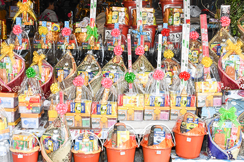 กรมการค้าภายในออกตรวจเข้มชุดสังฆทาน ช่วงวันมาฆบูชาอย่างใกล้ชิด ย้ำผู้ประกอบการต้องปิดป้ายให้ชัดเจน