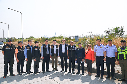 พาณิชย์ตรวจสอบการขนย้ายกระเทียมเเละหอมหัวใหญ่ที่นำเข้าจากต่างประเทศ