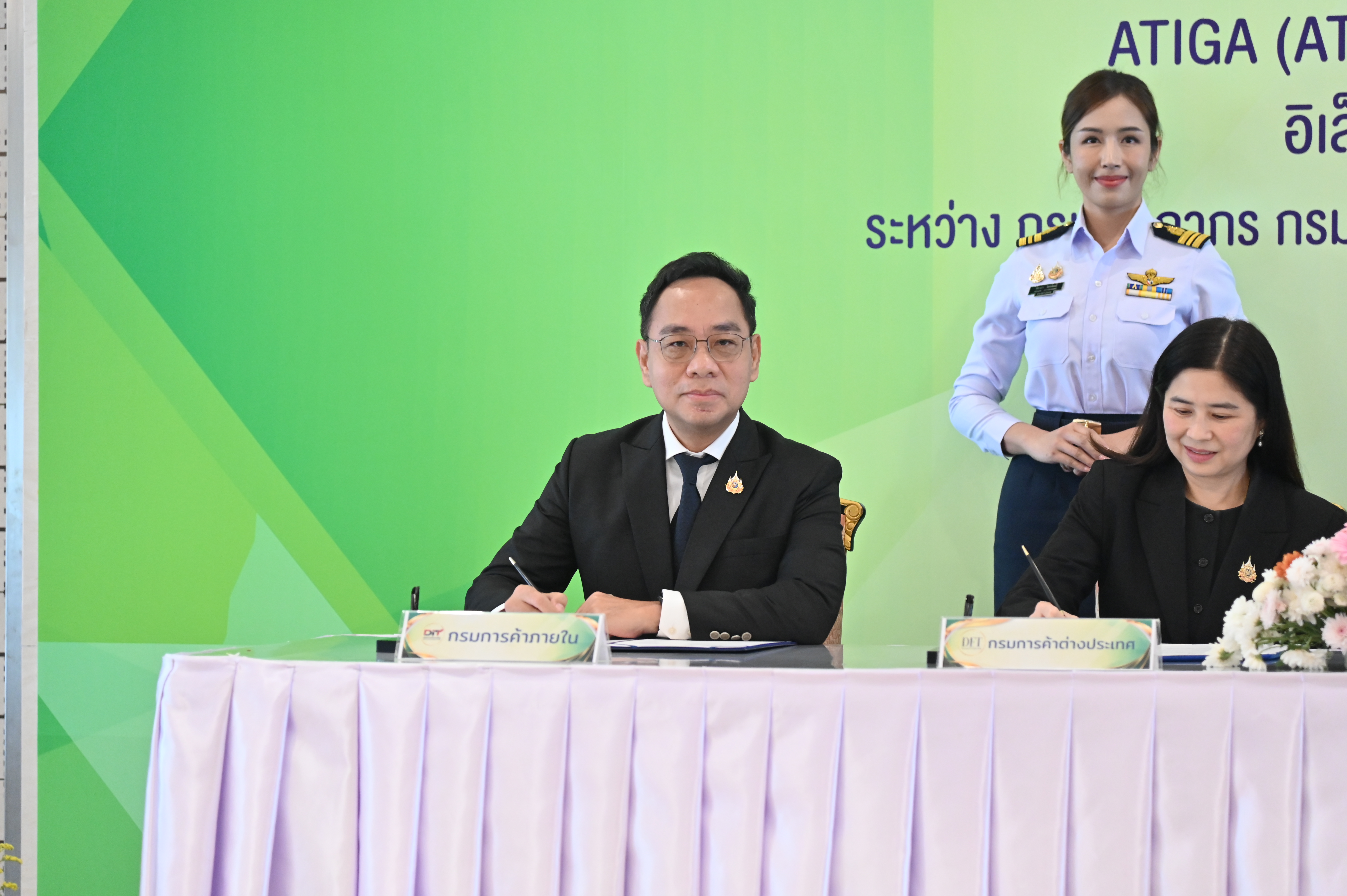 ข่าวเลขที่ 51/2569 DIT คุมเข้ม เชื่อมข้อมูลนำเข้าสินค้าเกษตร ผ่าน NSW ร่วมกับกรมศุลฯ รักษาสมดุลตลาด ป้องกันผลกระทบราคาสินค้าเกษตรไทย (17 ธันวาคม 2568)