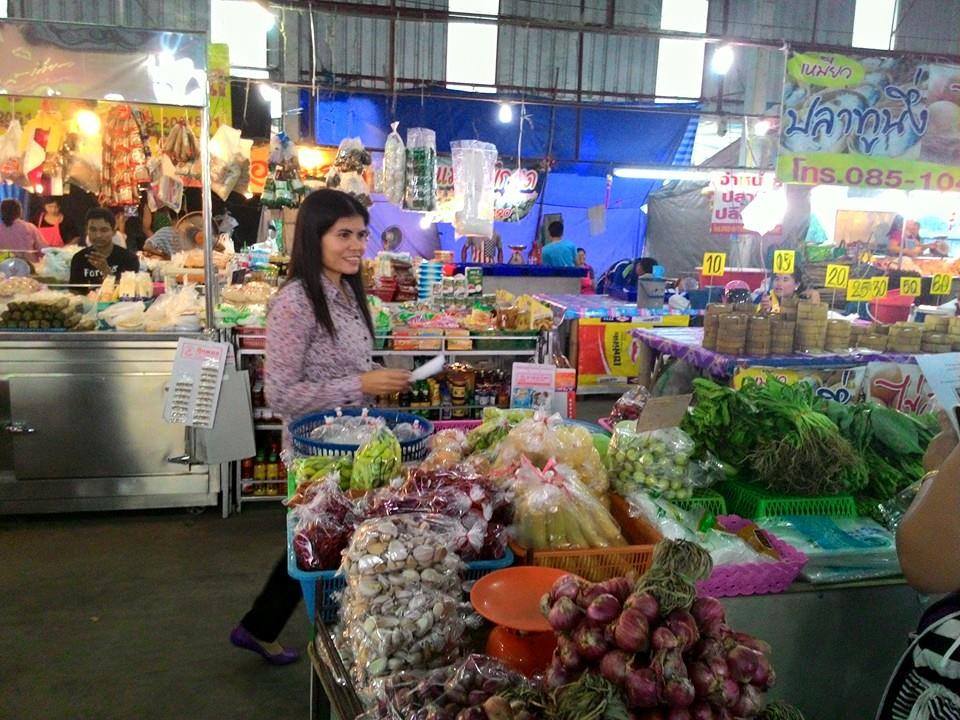 44227_แผงค้า ผัก.jpg