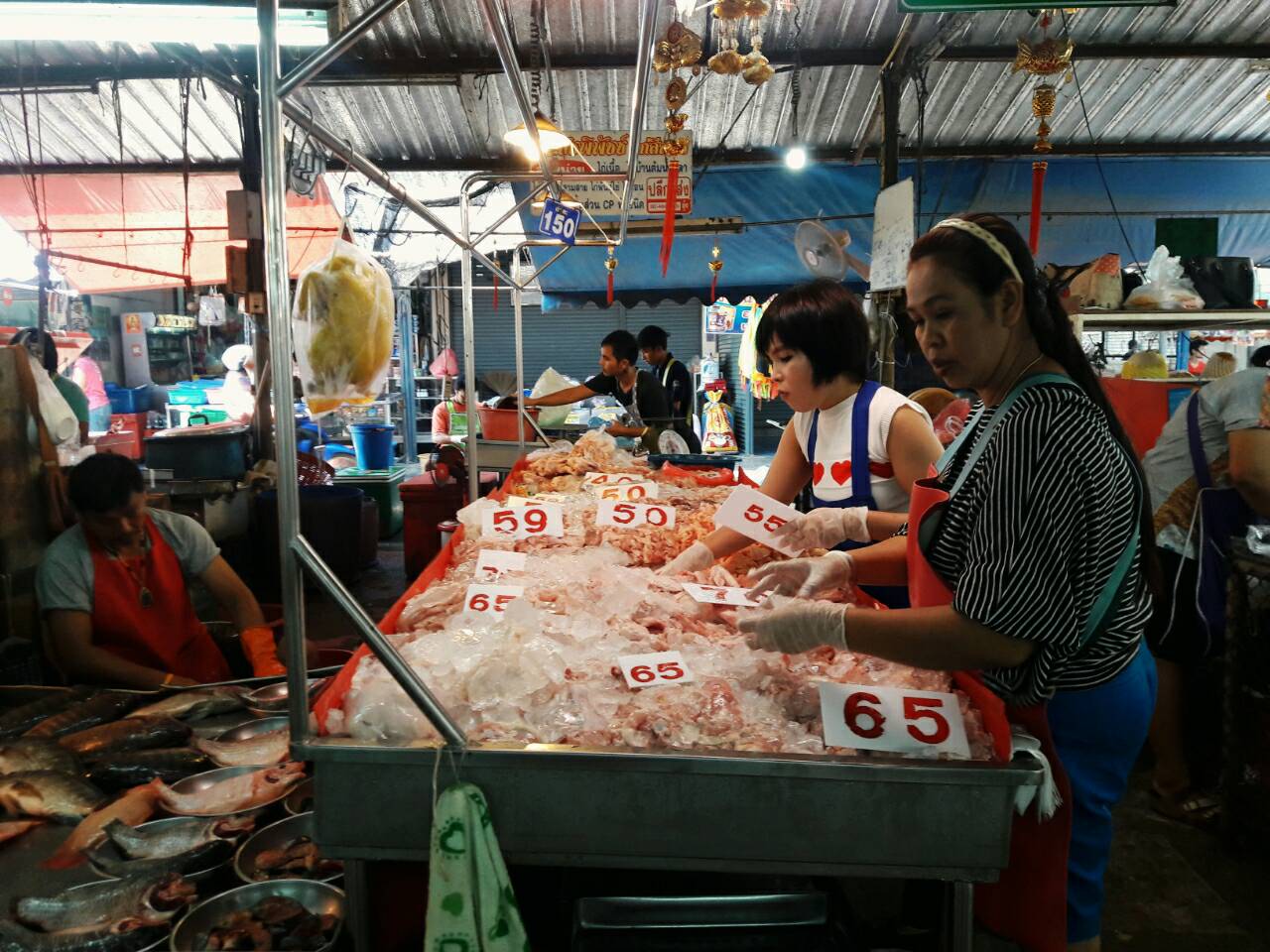 11377_บริเวณภายในตลาด.jpg