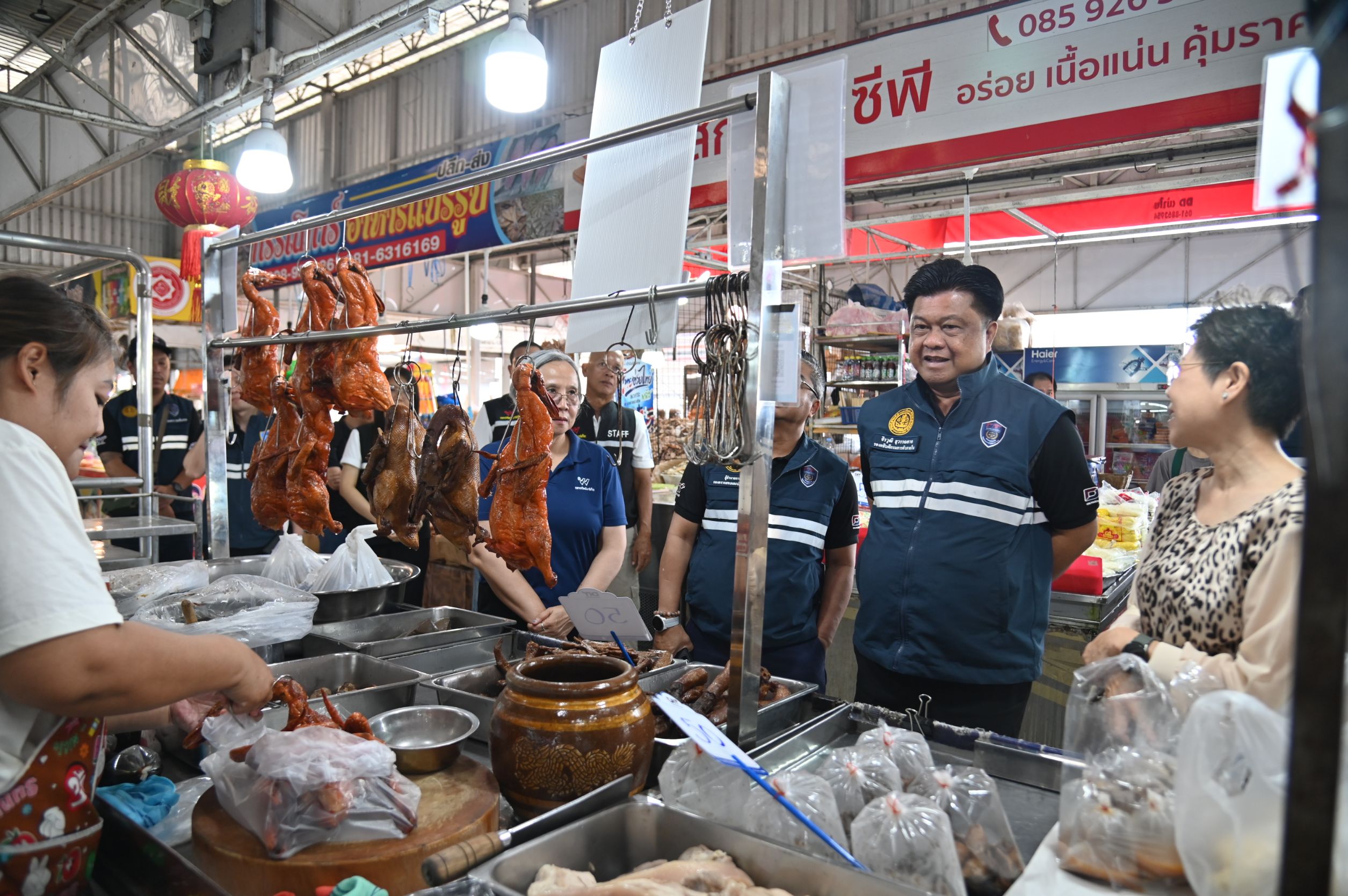 ข่าวเลขที่ 209/2569 กรมการค้าภายในเช็กตลาดก่อนสารทจีน ดูแลราคา ป้ายราคา เครื่องชั่ง คนจับจ่ายเพิ่ม หมู ไก่ ผักผลไม้ราคาปกติ (25 สิงหาคม 2569)