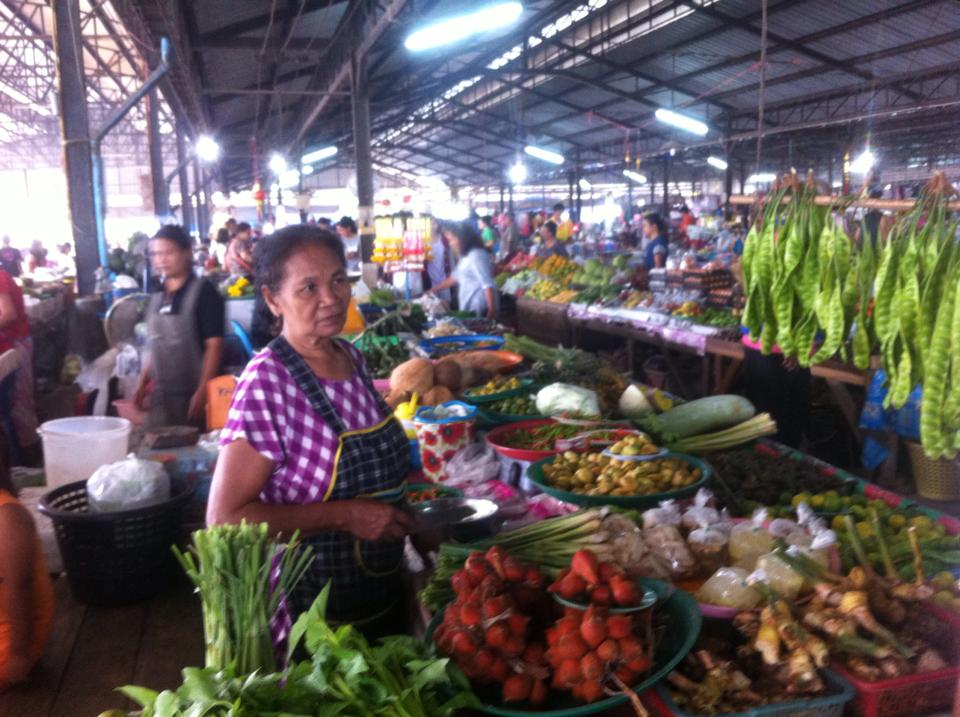 10907_ภายในตลาด 2.jpg