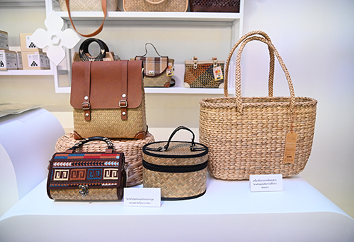 กรมการค้าภายใน จัดงาน "VILLAGE TO TOWN 2024 By DIT" ตลาดชุมชนกลางกรุงบุกเมืองพบของดี ของอร่อยจากทั่วประเทศ