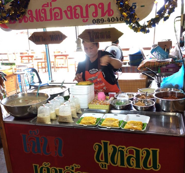 45720_ร้านขายขนมเบื้องญวณ.JPG