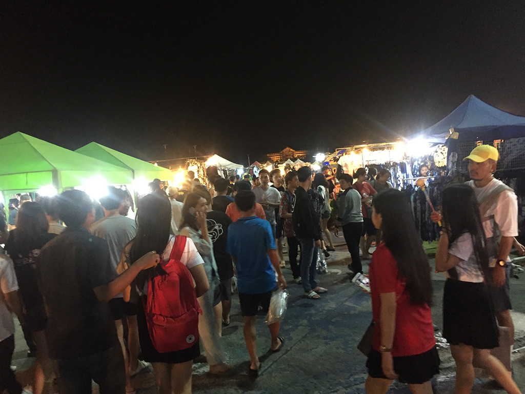 57328_บริเวณตลาด.JPG
